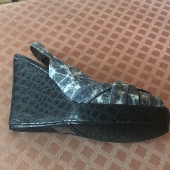 Wedges - Picture 2 of 3